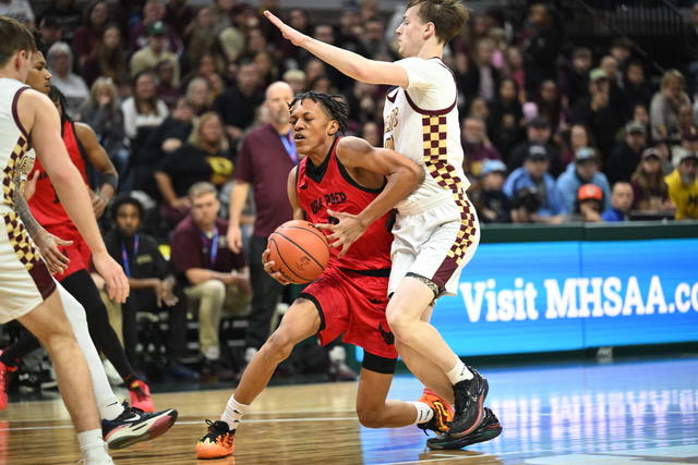 Niles Brandywine vs Detroit Old Redford in Division 3 title game -- Scott Hasse5